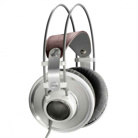 AKG K701