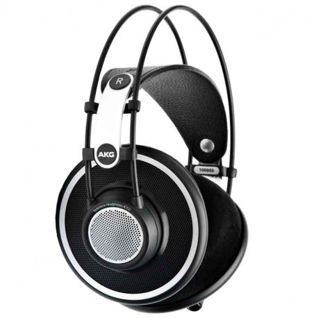 AKG K702